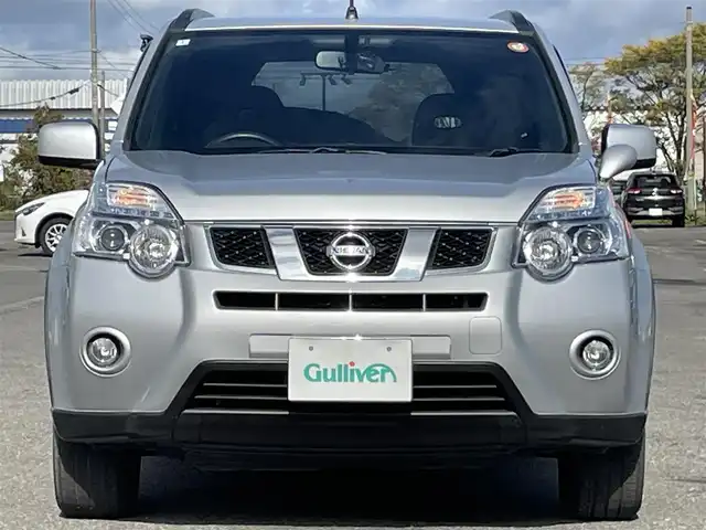 日産 エクストレイル 20S 道央・札幌 2014(平26)年 7.8万km ブリリアントシルバー ４WD/純正ディーラーOPナビ/AM/FM/CD/SD/フルセグ/横滑り防止装置/ヒルディセントコントロール/バックカメラ/ETC/ドライブレコーダー/カプロンシート/スマートキー/キーレスエントリー/HIDヘッドライト/フォグランプ/電動格納ミラー/純正フロアマット/ドアバイザー/スペアキー/社外エンジンスターター/社外AW付冬タイヤ積込/225/65/R17/2019年/山6mm
