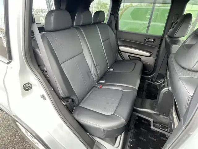 日産 エクストレイル 20S 道央・札幌 2014(平26)年 7.8万km ブリリアントシルバー ４WD/純正ディーラーOPナビ/AM/FM/CD/SD/フルセグ/横滑り防止装置/ヒルディセントコントロール/バックカメラ/ETC/ドライブレコーダー/カプロンシート/スマートキー/キーレスエントリー/HIDヘッドライト/フォグランプ/電動格納ミラー/純正フロアマット/ドアバイザー/スペアキー/社外エンジンスターター/社外AW付冬タイヤ積込/225/65/R17/2019年/山6mm