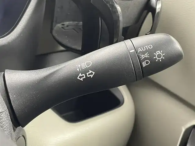 日産 ルークス X 茨城県 2020(令2)年 3万km スパークリングレッドM ・純正ディスプレイオーディオ/・Bluetooth/・前方ドライブレコーダー/・オートライト/・前後コーナーセンサー/・ドアバイザー/・片側パワースライドドア/・衝突被害軽減システム/・Wエアバック