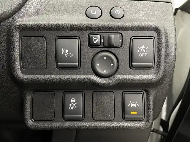 日産 ノート e－パワー X Vセレクション 宮城県 2020(令2)年 4.7万km ブリリアントホワイトパール 純正SDナビ/・BT接続/USB入力/・iPod/AM/FM/アラウンドビューモニター/・駐車ガイド/デジタルインナーミラー/前後ドライブレコーダー/日産E-POWER/安全装備/・レーンキープアシスト/・ふらつき防止/純正15インチAW/ドライブモード/・SPORT/・ECO/・NORMAL/プッシュスタート/禁煙車