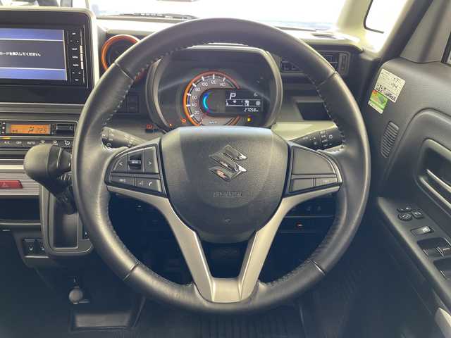 スズキ スペーシア ギア HYBRID XZ 岐阜県 2020(令2)年 2.7万km ブルーイッシュブラックパール3 社外SDナビ（CN-RE06WD)/フルセグ/BT/DVD/USB/全方位モニター/ビルトインETC/社外ドライブレコーダー/スズキセーフティサポート/デュアルカメラブレーキサポート/車線逸脱警報機能/誤発進抑制機能/先行車発進お知らせ機能/ヘッドアップディスプレイ/前席シートヒーター/アイドリングストップ/LEDオートライト/フォグランプ/両側パワースライドドア/サンシェード/シートバックテーブル/ルーフレール/純正フロアマット/サイドバイザー