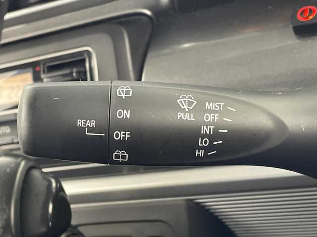 スズキ スペーシア ギア HYBRID XZ 岐阜県 2020(令2)年 2.7万km ブルーイッシュブラックパール3 社外SDナビ（CN-RE06WD)/フルセグ/BT/DVD/USB/全方位モニター/ビルトインETC/社外ドライブレコーダー/スズキセーフティサポート/デュアルカメラブレーキサポート/車線逸脱警報機能/誤発進抑制機能/先行車発進お知らせ機能/ヘッドアップディスプレイ/前席シートヒーター/アイドリングストップ/LEDオートライト/フォグランプ/両側パワースライドドア/サンシェード/シートバックテーブル/ルーフレール/純正フロアマット/サイドバイザー