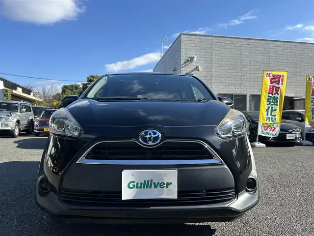 トヨタ シエンタ ハイブリッド X 東京都 2015(平27)年 4.7万km ブラックマイカ ワンオーナー/・ディーラー点検記録簿（H28～R6）/純正SDナビ/ワンセグTV/バックカメラ/スマートエントリー/プッシュスタート/取扱説明書/保証書/スペアキー1本/純正ホイール+スタッドレスタイヤ積込