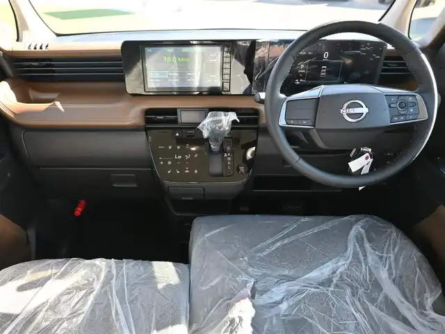 日産 ルークス ハイウェイスター X 千葉県 2025(令7)年 0.1千km ホワイトパール ハイウェイスターX　9インチディスプレイオーディオDJ1（137/500）バックビューモニター（32780）/エマージェンシーブレーキ/両側パワースライドドア/前席シートヒーター/ディスプレイオーディオ/【Apple CarPlay　Android Auto対応】/【Bluetooth接続】/バックカメラ/革巻きステアリング/ステアリングヒーター/ステアリングスイッチ/LEDヘッドライト/フォグライト/ウインカーミラー/コーナーセンサー/純正14インチアルミホイル/インテリジェントキー