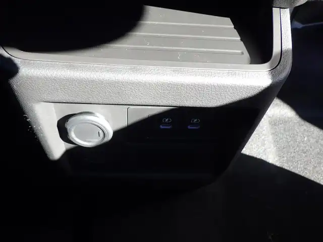 日産 ルークス ハイウェイスター X 千葉県 2025(令7)年 0.1千km ホワイトパール ハイウェイスターX　9インチディスプレイオーディオDJ1（137/500）バックビューモニター（32780）/エマージェンシーブレーキ/両側パワースライドドア/前席シートヒーター/ディスプレイオーディオ/【Apple CarPlay　Android Auto対応】/【Bluetooth接続】/バックカメラ/革巻きステアリング/ステアリングヒーター/ステアリングスイッチ/LEDヘッドライト/フォグライト/ウインカーミラー/コーナーセンサー/純正14インチアルミホイル/インテリジェントキー