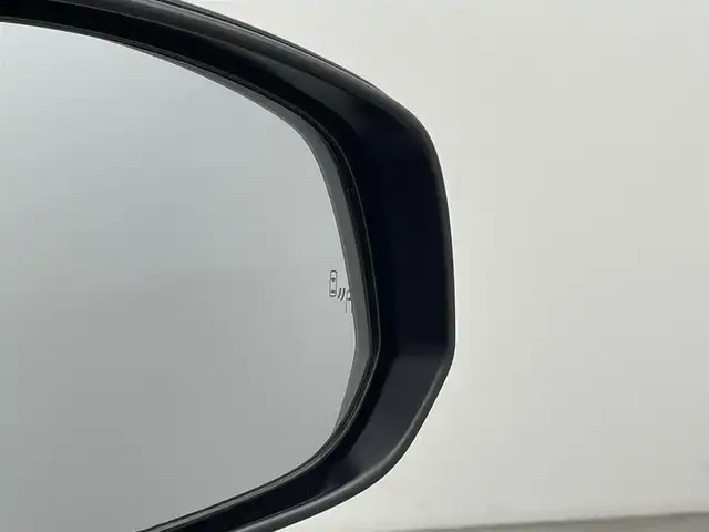 トヨタ アルファードハイブリット Z 福岡県 2024(令6)年 0.7万km ブラック 左右独立ムーンルーフ　/モデリスタエアロ／マフラー　/純正１４型ＤＡナビ／フルセグTV　/全方位カメラ　/ワイヤレス充電　/デジタルルームミラー　/ビルトインETC２．０　/ユニバーサルステップ　/トヨタセーフティセンス　/レーダークルーズコントロール　/コーナーセンサー　/衝突軽減ブレーキ　/レーンキープ　/ブラインドスポットモニター　/アクセル踏み間違い防止　/チームメイトアドバンストパーク　/両側電動スライドドア　/パワーバックドア　/シートベンチレーション／ヒーター　/ステアリングヒーター　/３眼ＬＥＤヘッドライト　/純正１８インチアルミホイール