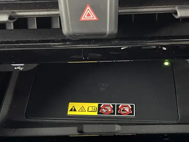 トヨタ アルファードハイブリット Z 福岡県 2024(令6)年 0.7万km ブラック 左右独立ムーンルーフ　/モデリスタエアロ／マフラー　/純正１４型ＤＡナビ／フルセグTV　/全方位カメラ　/ワイヤレス充電　/デジタルルームミラー　/ビルトインETC２．０　/ユニバーサルステップ　/トヨタセーフティセンス　/レーダークルーズコントロール　/コーナーセンサー　/衝突軽減ブレーキ　/レーンキープ　/ブラインドスポットモニター　/アクセル踏み間違い防止　/チームメイトアドバンストパーク　/両側電動スライドドア　/パワーバックドア　/シートベンチレーション／ヒーター　/ステアリングヒーター　/３眼ＬＥＤヘッドライト　/純正１８インチアルミホイール