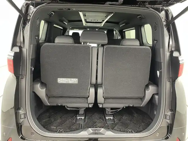 トヨタ アルファードハイブリット Z 福岡県 2024(令6)年 0.7万km ブラック 左右独立ムーンルーフ　/モデリスタエアロ／マフラー　/純正１４型ＤＡナビ／フルセグTV　/全方位カメラ　/ワイヤレス充電　/デジタルルームミラー　/ビルトインETC２．０　/ユニバーサルステップ　/トヨタセーフティセンス　/レーダークルーズコントロール　/コーナーセンサー　/衝突軽減ブレーキ　/レーンキープ　/ブラインドスポットモニター　/アクセル踏み間違い防止　/チームメイトアドバンストパーク　/両側電動スライドドア　/パワーバックドア　/シートベンチレーション／ヒーター　/ステアリングヒーター　/３眼ＬＥＤヘッドライト　/純正１８インチアルミホイール