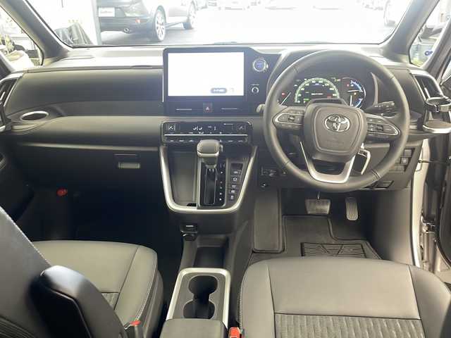 トヨタ ノア ハイブリッド S－Z 栃木県 2023(令5)年 2.9万km メタルストリームM 純正ナビ/（BT/フルセグ/ミラーリング/CD/DVD/AM/FM)/フリップダウンモニター/インテリジェントルームミラー　/ブラインドスポットモニター/衝突軽減システム　/レーダークルーズコントロール/パーキングサポートセンサー/車線逸脱抑制機能/両側パワースライドドア/電動リアゲート/ETC2.0/ドライブレコーダー/シートヒーター/ステアリングヒーター/純正アルミホイール/プッシュスタート/スマートキー