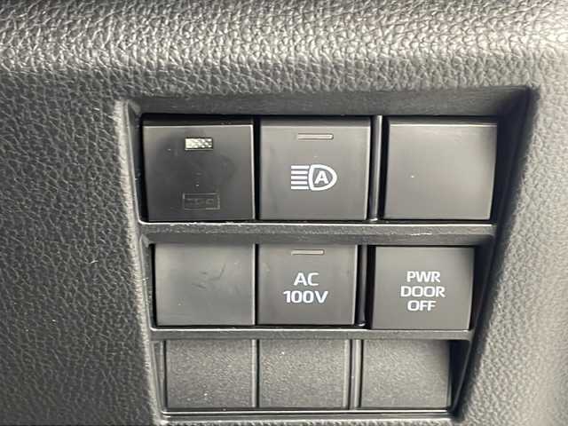 トヨタ ノア ハイブリッド S－Z 栃木県 2023(令5)年 2.9万km メタルストリームM 純正ナビ/（BT/フルセグ/ミラーリング/CD/DVD/AM/FM)/フリップダウンモニター/インテリジェントルームミラー　/ブラインドスポットモニター/衝突軽減システム　/レーダークルーズコントロール/パーキングサポートセンサー/車線逸脱抑制機能/両側パワースライドドア/電動リアゲート/ETC2.0/ドライブレコーダー/シートヒーター/ステアリングヒーター/純正アルミホイール/プッシュスタート/スマートキー