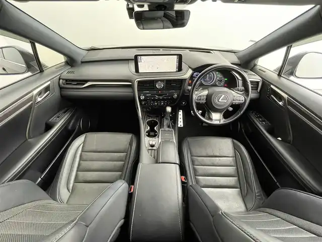 レクサス ＲＸ 450h Fスポーツ 道央・札幌 2020(令2)年 6.4万km グラファイトブラックガラスフレーク ・衝突軽減/・横滑り防止機能/・全方位カメラ/・メーカーナビ/・フルセグTV＆ＣＤ＆ＤＶＤ＆BT/・シートヒーター＆ベンチレーション/・パワーシート/・ヘッドアップディスプレイ/・ステアリングヒーター/・パワーバックドア/・オートハイビーム/・ブラインドスポットモニター/・オートライト/・オートエアコン/・ＥＴＣ２．０/・純正２０インチアルミホイール/・純正フロアマット/・３眼ＬＥＤヘッドライト/・ＬＥＤフォグランプ/・パドルシフト/・純正ドライブレコーダー/・スマートキー＆プッシュスタート