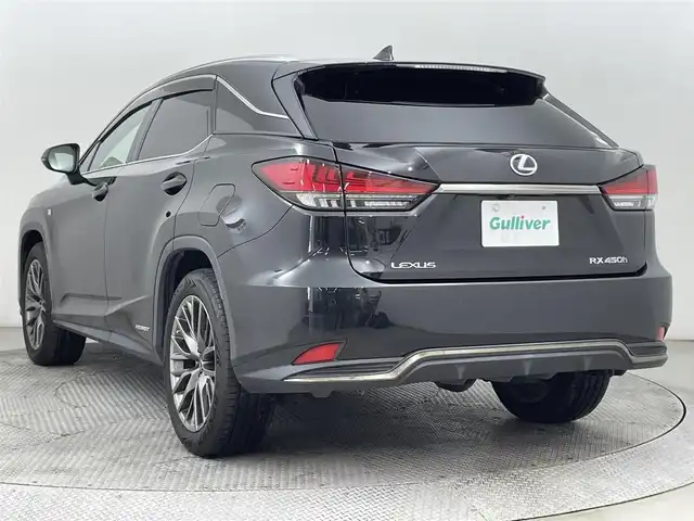 レクサス ＲＸ 450h Fスポーツ 道央・札幌 2020(令2)年 6.4万km グラファイトブラックガラスフレーク ・衝突軽減/・横滑り防止機能/・全方位カメラ/・メーカーナビ/・フルセグTV＆ＣＤ＆ＤＶＤ＆BT/・シートヒーター＆ベンチレーション/・パワーシート/・ヘッドアップディスプレイ/・ステアリングヒーター/・パワーバックドア/・オートハイビーム/・ブラインドスポットモニター/・オートライト/・オートエアコン/・ＥＴＣ２．０/・純正２０インチアルミホイール/・純正フロアマット/・３眼ＬＥＤヘッドライト/・ＬＥＤフォグランプ/・パドルシフト/・純正ドライブレコーダー/・スマートキー＆プッシュスタート