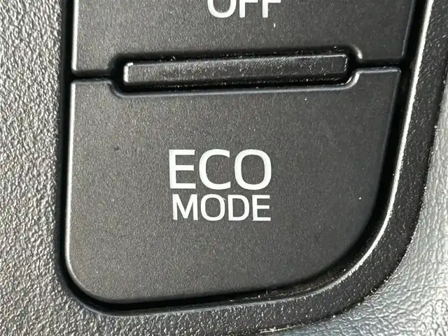 トヨタ ヴェルファイア Z Gエディション 岡山県 2019(平31)年 11.1万km ホワイトパールクリスタルシャイン 登録時走行距離110210km/ワンオーナー/純正8インチナビ/（SD/CD/DVD/Bluetooth）/純正フリップダウンモニター/トヨタセーフティーセンス/・プリクラッシュセーフティ/・レーントレーシングアシスト/・レーダークルーズコントロール/・レーンディパーチャーアラート/・オートマチックハイビーム/・ロードサインアシスト/モデリスタエアロ/ブラインドスポットモニター/パワーシート/エアーシート/シートヒーター/オートブレーキホールド/両側パワースライドドア/純正18インチホイール/ステアリングヒーター/ステアリングスイッチ/プッシュスタート/スマートキー