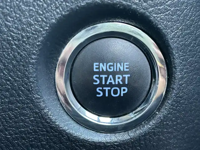 トヨタ ヴェルファイア Z Gエディション 岡山県 2019(平31)年 11.1万km ホワイトパールクリスタルシャイン 登録時走行距離110210km/ワンオーナー/純正8インチナビ/（SD/CD/DVD/Bluetooth）/純正フリップダウンモニター/トヨタセーフティーセンス/・プリクラッシュセーフティ/・レーントレーシングアシスト/・レーダークルーズコントロール/・レーンディパーチャーアラート/・オートマチックハイビーム/・ロードサインアシスト/モデリスタエアロ/ブラインドスポットモニター/パワーシート/エアーシート/シートヒーター/オートブレーキホールド/両側パワースライドドア/純正18インチホイール/ステアリングヒーター/ステアリングスイッチ/プッシュスタート/スマートキー