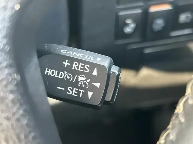 トヨタ ヴェルファイア Z Gエディション 岡山県 2019(平31)年 11.1万km ホワイトパールクリスタルシャイン 登録時走行距離110210km/ワンオーナー/純正8インチナビ/（SD/CD/DVD/Bluetooth）/純正フリップダウンモニター/トヨタセーフティーセンス/・プリクラッシュセーフティ/・レーントレーシングアシスト/・レーダークルーズコントロール/・レーンディパーチャーアラート/・オートマチックハイビーム/・ロードサインアシスト/モデリスタエアロ/ブラインドスポットモニター/パワーシート/エアーシート/シートヒーター/オートブレーキホールド/両側パワースライドドア/純正18インチホイール/ステアリングヒーター/ステアリングスイッチ/プッシュスタート/スマートキー