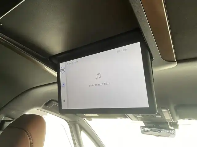 トヨタ ヴェルファイア ハイブリット Z プレミア 福岡県 2025(令7)年 0.1万km プラチナホワイトパールマイカ 純正14インチディスプレイナビ(フルセグTV/Bluetooth)/JBL/後席モニター/レーダークルーズコントロール/トヨタセーフティー/ムーンルーフ/コーナーセンサー/純正三眼LEDヘッドライト/シーケンシャルウィンカー/両側ユニバーサルステップ/全方位カメラ/ブラインドスポット/両側パワスラ/オットマン/電動リアゲート/デジタルインナーミラー/エアシート/シートヒーター/ETC/HDMI/純正フロアマット/純正フォグランプ/純正19インチアルミホイル/スマートキー　スペア1本/ステアリングスイッチ