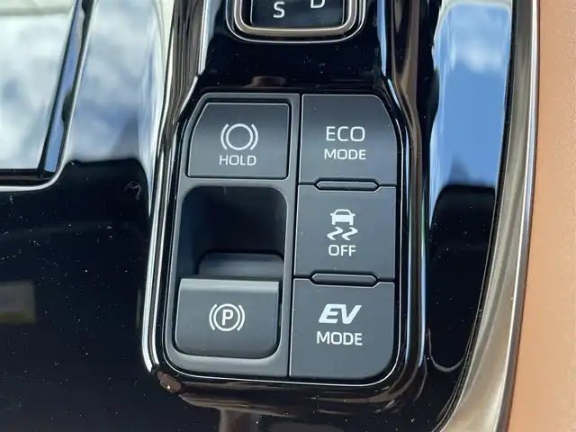 トヨタ ヴェルファイア ハイブリット Z プレミア 福岡県 2025(令7)年 0.1万km プラチナホワイトパールマイカ 純正14インチディスプレイナビ(フルセグTV/Bluetooth)/JBL/後席モニター/レーダークルーズコントロール/トヨタセーフティー/ムーンルーフ/コーナーセンサー/純正三眼LEDヘッドライト/シーケンシャルウィンカー/両側ユニバーサルステップ/全方位カメラ/ブラインドスポット/両側パワスラ/オットマン/電動リアゲート/デジタルインナーミラー/エアシート/シートヒーター/ETC/HDMI/純正フロアマット/純正フォグランプ/純正19インチアルミホイル/スマートキー　スペア1本/ステアリングスイッチ