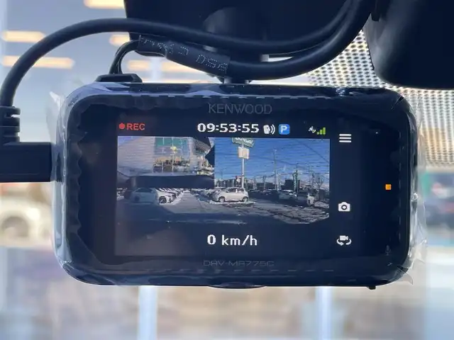 レクサス ＩＳ 300h 道央・札幌 2017(平29)年 8.3万km ソニッククォーツ ・４WD/・寒冷地仕様/・純正SDナビ/ＢＴ／ＳＤ／ＵＳＢ／ＡＵＸ／ＴＶ／ＣＤ／ＤＶＤ／ラジオ/・プリクラッシュ/・ブラインドスポットモニター/・前後ドライブレコーダー/・横滑り防止装置/・レーダークルーズ/・レーンキープアシスト/・純正AW/・シートヒーター/・ステアリングヒーター/・ＷＡＣ/・パドルシフト/・ETC2.0（ビルトイン）/・フォグランプ/・LEDヘッドライト/・パワーシート/・オートマチックハイビーム