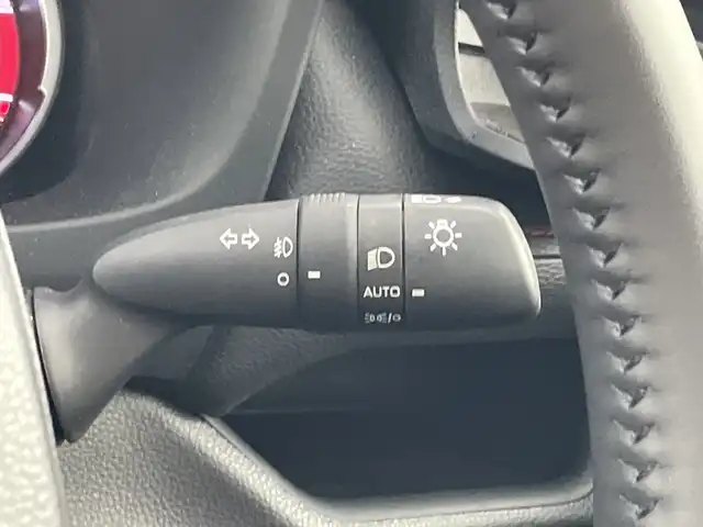 トヨタ ＲＡＶ４ アドベンチャー オフロードPKG 愛知県 2022(令4)年 1.4万km アティチュードブラックマイカ 禁煙車/純正9型ディスプレイオーディオ/（Bluetooth/USB/AM/FM/USB)/バックカメラ/トヨタセーフティセンス/・プリクラッシュセーフティ/・レーダークルーズコントロール/・レーンキープアシスト/・オートハイビーム/ブラインドスポットモニター/クリアランスソナー/ETC/前後ドライブレコーダー/ハーフレザーシート/シートヒーター&エアシート/D席メモリパワーシート/ステアリングヒーター/LEDオートヘッドライト/フロントフォグランプ/純正18インチAW/革巻きステアリング/ステアリングスイッチ/純正フロアマット/スマートキー/プッシュスタート
