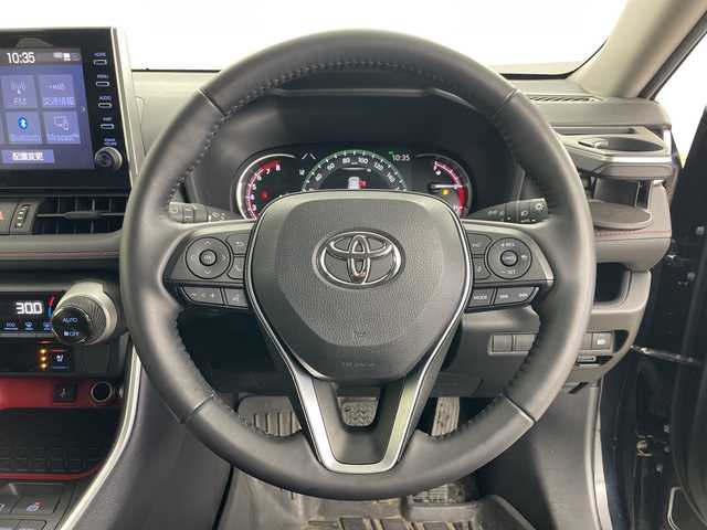 トヨタ ＲＡＶ４ アドベンチャー オフロードPKG 道央・札幌 2022(令4)年 1.4万km アティチュードブラックマイカ ・4WD/・純正ディスプレイオーディオ/・BT&USB&Miracast/・バックカメラ/・レーダークルーズコントロール/・衝突被害軽減ブレーキ/・ブラインドスポットモニター/・レザーシート/・D席メモリ機能付パワーシート/・前席シートヒーター&ベンチレーション/・ステアリングヒーター/・社外ドライブレコーダー前後/・ETC/・クリアランスソナー/・LEDヘッドライト/・オートライト/・オートマチックハイビーム/・スマートキー/・スペアキー