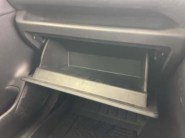 トヨタ ＲＡＶ４ アドベンチャー オフロードPKG 道央・札幌 2022(令4)年 1.4万km アティチュードブラックマイカ ・4WD/・純正ディスプレイオーディオ/・BT&USB&Miracast/・バックカメラ/・レーダークルーズコントロール/・衝突被害軽減ブレーキ/・ブラインドスポットモニター/・レザーシート/・D席メモリ機能付パワーシート/・前席シートヒーター&ベンチレーション/・ステアリングヒーター/・社外ドライブレコーダー前後/・ETC/・クリアランスソナー/・LEDヘッドライト/・オートライト/・オートマチックハイビーム/・スマートキー/・スペアキー