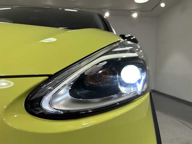 トヨタ シエンタ G クエロ 愛知県 2019(令1)年 3.3万km ブラックマイカ/エアーイエロー 2トーン 純正SDナビNSZT-W68T/(BT/CD/DVD/AM/FM/フルセグTV)/トヨタセーフティセンス/全方位カメラ/両側パワースライドドア/オートマチックハイビーム/前席シートヒーター/前後コーナーセンサー/本革ステアリング/ステアリングスイッチ/ステアリングヒーター/ハーフレザーシート/シートヒーター/純正フロアマット/純正ビルトインETC/純正LEDヘッドライト/3列シート/アイドリングストップ/保証書/取扱説明書