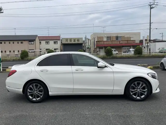 メルセデス・ベンツ Ｃ１８０ アバンギャルド 三重県 2014(平26)年 3.8万km 白 ♪走行37887km/♪ターボ/PRE-SAFEブレーキ/レーンキープアシスト/ブラインドスポットアシスト/アテンションアシスト/コーナーセンサー/ディストロニックプラス/スマートキー×2/プッシュスタート/ハーフレザーシート/前席シートヒーター/パワーシート/純正メーカーナビ/・6連チェンジャー(CD/DVD)/・DTV・SD・USB/・Bluetoothオーディオ/・バックカメラ/アイドリングストップ/アンビエントライト/イージーエントリー/純正17インチAW/LEDヘッドライト/リアフォグライト/オートライト/ウィンカーミラー/オートリトラクタブルミラー/革巻ステアリング/ステアリングスイッチ/パドルシフト/プライバシーガラス/フロアマット/ETC/サイド/カーテン/ニーエアバック