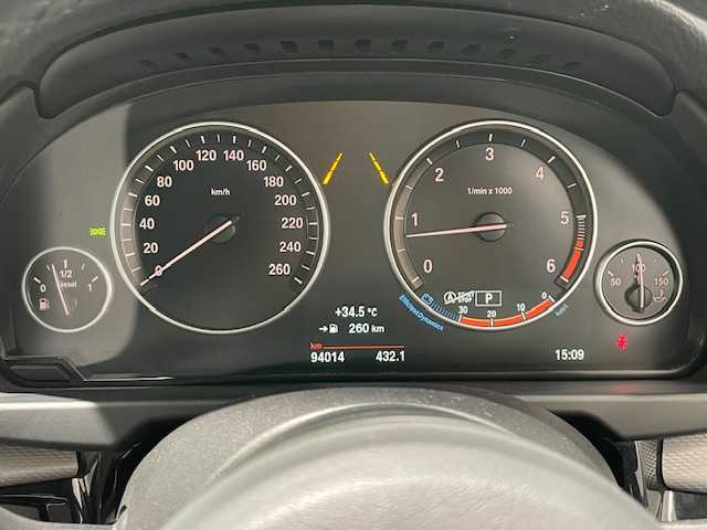 ＢＭＷ Ｘ５ xDrive 35d Mスポーツ 宮城県 2014(平26)年 9.4万km サファイアブラックP 4WD/ターボ/サンルーフ/ディーゼル/純正HDDナビ/バックカメラ/フルセグTV/CD/DVD/Bluetooth接続/衝突被害軽減システム/クルーズコントロール/レーンキープアシスト/コーナーセンサー前後/パドルシフト/ホールドブレーキ/電動リアゲート/3列シート/オットマン/レザーシート/シートメモリー/パワーシート/ルーフレール/LEDヘッドライト/オートライト/USB入力端子/純正ETC/純正アルミホイール/純正フロアマット