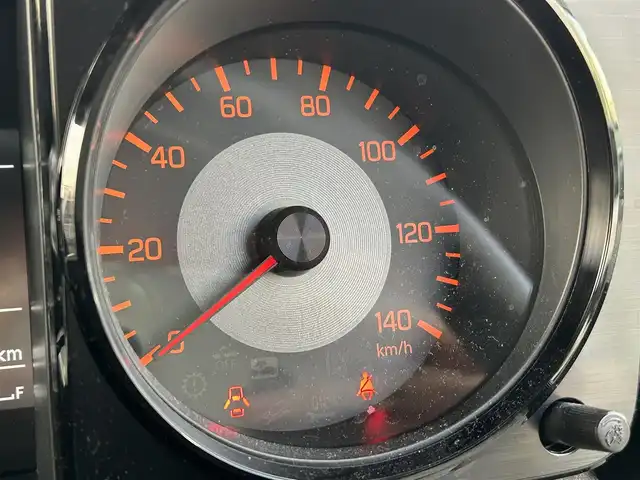 スズキ ジムニー XL 奈良県 2023(令5)年 1.9万km ジャングルグリーン ワンオーナー　/アルパインフローティングディスプレイオーディオ　/(HDMI/BT/Applecarplay)/連動前後ドライブレコーダー　/ＥＴＣ　/バックカメラ　/前席シートヒーター　/衝突被害軽減システム　/車線逸脱警報 /スペアキー