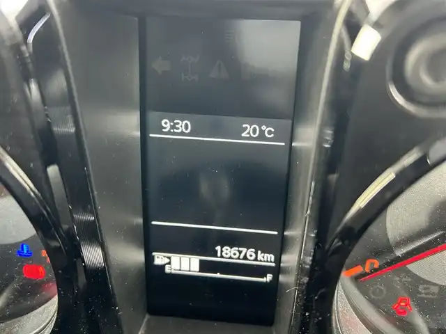 スズキ ジムニー XL 奈良県 2023(令5)年 1.9万km ジャングルグリーン ワンオーナー　/アルパインフローティングディスプレイオーディオ　/(HDMI/BT/Applecarplay)/連動前後ドライブレコーダー　/ＥＴＣ　/バックカメラ　/前席シートヒーター　/衝突被害軽減システム　/車線逸脱警報 /スペアキー
