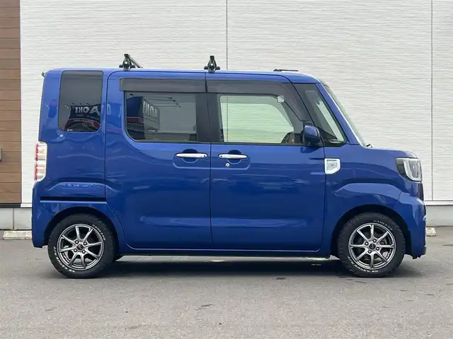 ダイハツ ウェイク G ターボ SA Ⅱ 秋田県 2016(平28)年 3.5万km ブルーメタリック ４WD/社外オーディオ（AM/FM/CD)/LEDヘッドライト/ターボ/衝突軽減システム/両側パワスラ/社外アルミ/スマートキー/アイドリングストップ/コーナーセンサー/プッシュスタート/運転席シートヒーター/純正フロアマット/純正ドアバイザー/オートライト/オートエアコン/パワーステアリング/パワーウィンドウ/横滑り防止/盗難防止装置/ルーフキャリア/電動格納ミラー/保証書/取扱説明書/記録簿