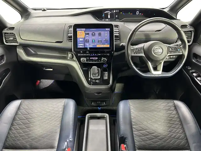 日産 セレナ e-パワー オーテック セーフティPKG 大阪府 2020(令2)年 3.2万km ダイヤモンドブラック ＰｒｏＰＩＬＯＴ　ＡＬＰＩＮＥ１１ｉｎｃナビ　３６０カメラ　後席モニター　黒革シート　シートヒーター　衝突軽減　レーダーＣ　ＢＳＭ　クリアランスソナー　パークアシスト　レーンアシスト　前後ドラレコ