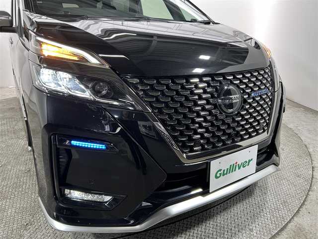 日産 セレナ e-パワー オーテック セーフティPKG 大阪府 2020(令2)年 3.2万km ダイヤモンドブラック ＰｒｏＰＩＬＯＴ　ＡＬＰＩＮＥ１１ｉｎｃナビ　３６０カメラ　後席モニター　黒革シート　シートヒーター　衝突軽減　レーダーＣ　ＢＳＭ　クリアランスソナー　パークアシスト　レーンアシスト　前後ドラレコ