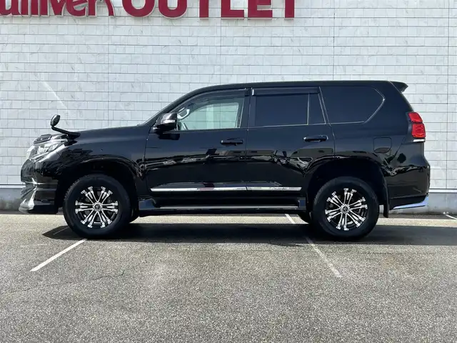 トヨタ ランドクルーザー プラド TX 富山県 2022(令4)年 4.3万km ブラック 純正９型ナビ/フルセグＴＶ／Ｂｌｕｅｔｏｏｔｈ/バックカメラ/サンルーフ/モデリスタエアロ/デジタルインナーミラー/レーダークルーズコントロール/セーフティセンス/スマートキー/プッシュスタート/レーンキープアシスト/純正AW17インチスタッドレス積み込み/オートマチックハイビーム/ドライブレコーダー/横滑り防止装置/W＋サイドエアバック/カーテンエアバック/スペアキー1本/保証書／取説有り