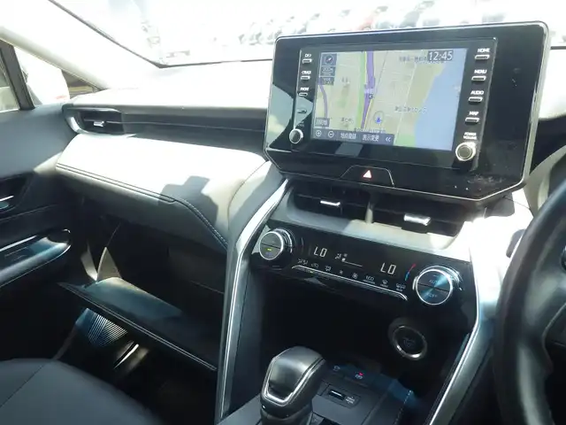 トヨタ ハリアー S 千葉県 2022(令4)年 5.3万km ブラック Toyota Safety Sense/・プリクラッシュセーフティ/・レーンディパーチャーアラート/・オートハイビーム/・レーダークルーズコントロール/純正コネクティッドナビ/【Bluetooth接続】/バックカメラ/ドライブレコーダー/革巻きステアリング/ステアリングスイッチ/ETC/LEDヘッドライト/ウインカーミラー/クリアランスソナー/純正17インチアルミホイル/サイド/カーテンエアバッグ/スマートキー