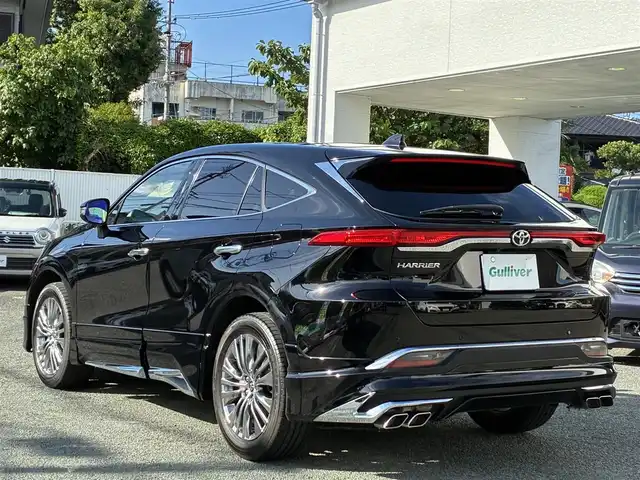 トヨタ ハリアー Z 熊本県 2021(令3)年 5.2万km 黒 ワンオーナー/調光パノラマルーフ/モデリスタエアロ/JBLプレミアムサウンド/純正ナビ/【フルセグTV/Bluetooth】/全方位カメラ/バックカメラ/デジタルインナーミラー/レーダークルーズコントロール/衝突被害軽減システム/レーンキープアシスト/コーナーセンサー/オートLEDヘッドライト/フォグランプ/オートマチックハイビーム/ハーフレザーシート/運転席パワーシート/パワーバックドア/純正19インチAW/ビルトインETC2.0/純正フロアマット/保証書/取扱説明書