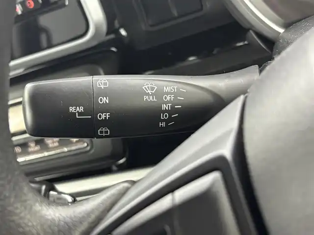 スズキ スペーシア カスタム HYBRID GS 福井県 2018(平30)年 7.9万km ピュアホワイトP カロッツェリア7型ナビ/（FM/AM/BT/AUX/Ipod/TV/CD/DVD)/４WD/片側パワースライドドア/スペアキー1本/社外フロアマット/純正LEDヘッドライト/純正フロントフォグランプ/後方コーナーセンサー/ABS/横滑り防止装置/レーンキープアシスト/衝突被害軽減システム/オートライト