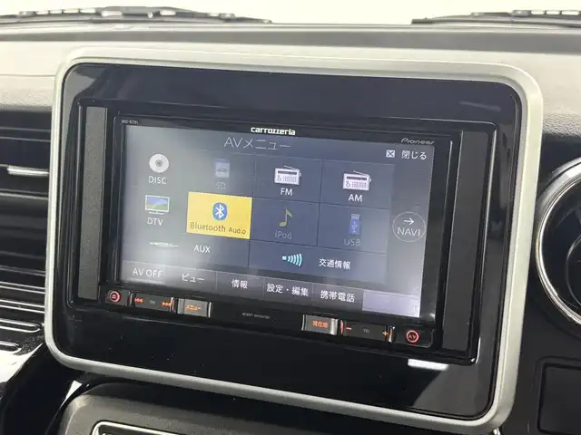 スズキ スペーシア カスタム HYBRID GS 福井県 2018(平30)年 7.9万km ピュアホワイトP カロッツェリア7型ナビ/（FM/AM/BT/AUX/Ipod/TV/CD/DVD)/４WD/片側パワースライドドア/スペアキー1本/社外フロアマット/純正LEDヘッドライト/純正フロントフォグランプ/後方コーナーセンサー/ABS/横滑り防止装置/レーンキープアシスト/衝突被害軽減システム/オートライト