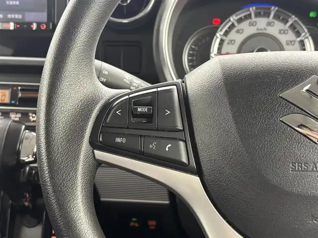 スズキ スペーシア カスタム HYBRID GS 福井県 2018(平30)年 7.9万km ピュアホワイトP カロッツェリア7型ナビ/（FM/AM/BT/AUX/Ipod/TV/CD/DVD)/４WD/片側パワースライドドア/スペアキー1本/社外フロアマット/純正LEDヘッドライト/純正フロントフォグランプ/後方コーナーセンサー/ABS/横滑り防止装置/レーンキープアシスト/衝突被害軽減システム/オートライト