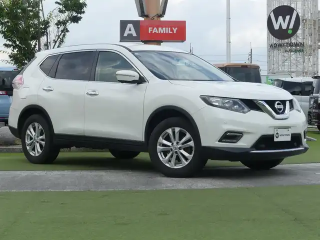日産 エクストレイル 20X エマージェンシーブレーキ 千葉県 2015(平27)年 5.2万km ブリリアントホワイトパール エマージェンシーブレーキ/カブロンシート/前席シートヒーター/純正SDナビ/地デジTV/アラウンドビューモニター/ドライブレコーダー（ZDR-012）/ETC/ウインカーミラー/コーナーセンサー/純正17インチアルミホイル/インテリジェントキー