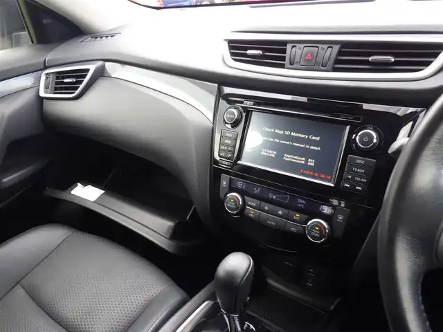 日産 エクストレイル 20X エマージェンシーブレーキ 千葉県 2015(平27)年 5.2万km ブリリアントホワイトパール エマージェンシーブレーキ/カブロンシート/前席シートヒーター/純正SDナビ/地デジTV/アラウンドビューモニター/ドライブレコーダー（ZDR-012）/ETC/ウインカーミラー/コーナーセンサー/純正17インチアルミホイル/インテリジェントキー