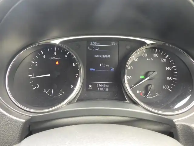 日産 エクストレイル 20X エマージェンシーブレーキ 千葉県 2015(平27)年 5.2万km ブリリアントホワイトパール エマージェンシーブレーキ/カブロンシート/前席シートヒーター/純正SDナビ/地デジTV/アラウンドビューモニター/ドライブレコーダー（ZDR-012）/ETC/ウインカーミラー/コーナーセンサー/純正17インチアルミホイル/インテリジェントキー