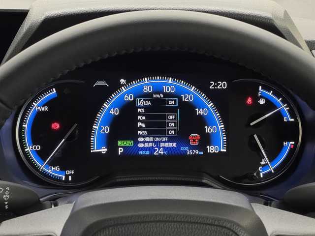 トヨタ ヴォクシー ハイブリッド S－Z 三重県 2024(令6)年 0.4万km ホワイトパールクリスタルシャイン ハイブリッド/FF/MTモード付インパネCVT/純正 10.5インチ『ディスプレイオーディオplus』（ナビ機能搭載）/（AM/FM/CD/DVD/USB/Miracast/Bluetooth/CarPlay/AndroidAuto）/純正 14インチ 後席用OLEDフリップダウンディスプレイ V14T-R72R/バックガイドモニター/モデリスタエアロ（F/S/R下）/両側パワースライドドア/ビルトイン ETC2.0/Toyota Safety Sense/・プリクラッシュセーフティ［PCS］/・レーンディパーチャーアラート［LDA］/・レーダークルーズ/・オートハイビーム［AHB］/・クリアランスソナー/・パーキングサポートブレーキ［PKSB］（静止物）/・ロードサインアシスト［RSA］/・発進遅れ告知機能［TMN］/・プロアクティブドライビングアシスト［PDA］/装備/・ハーフレザーシート/・シートヒーター（D/N）/・左右独立オートエアコン/・リヤオートエアコン/・オートライト/・LED ヘッドランプ（リフレクター式）＋クリアランスランプ/・電子パーキングブレーキ＋ブレーキホールド/・プッシュスタート/・純正17inAW/・保/取/ナビ取/・スマートキーx2/・応急用スペアタイヤ/など