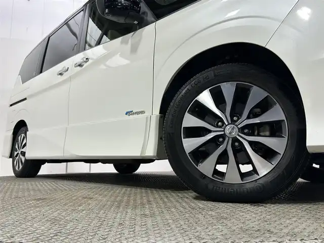 日産 セレナ ハイウェイスター 大阪府 2016(平28)年 4.1万km ブリリアントホワイトパール 2トーン ProPILOT 純正ナビ(フルセグ/DVD再生/Bluetooth) 360カメラ 後席モニター デジタルインナーミラー ETC 両側パワースライドドア 衝突軽減 レーダーC パークアシスト
