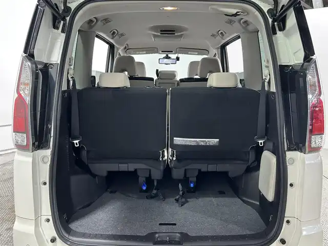 日産 セレナ ハイウェイスター 大阪府 2016(平28)年 4.1万km ブリリアントホワイトパール 2トーン ProPILOT 純正ナビ(フルセグ/DVD再生/Bluetooth) 360カメラ 後席モニター デジタルインナーミラー ETC 両側パワースライドドア 衝突軽減 レーダーC パークアシスト