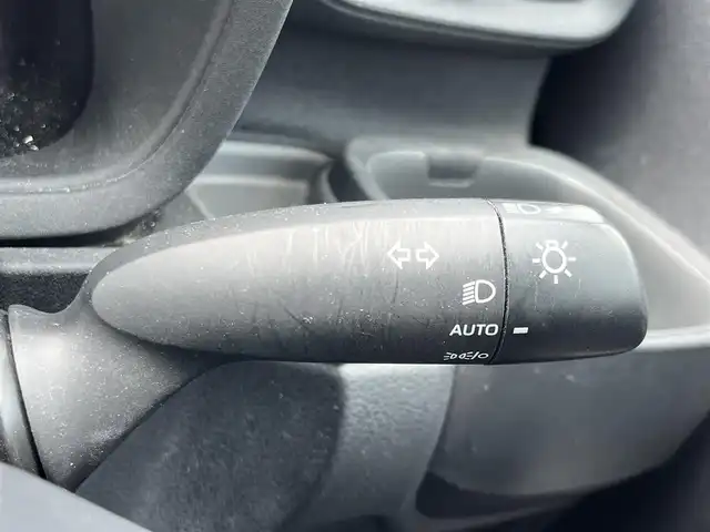 トヨタ シエンタ ハイブリッド Z 奈良県 2023(令5)年 6.3万km ホワイトパールクリスタルシャイン 純正ナビ　/フルセグＴＶ/BT/USB　/アラウンドビューモニター　/両側パワースライドドア　/ビルトインＥＴＣ　/追従型クルーズコントロール　/シートヒーター　/前後コーナーセンサー　/ＬＥＤヘッドライト　/衝突被害軽減システム/スマートキー/ステアリングヒーター/AAC/三列シート