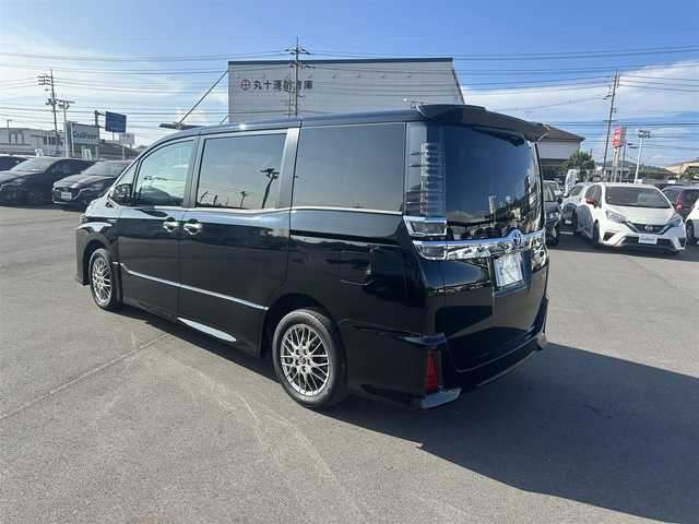 トヨタ ヴォクシー ハイブリッド ZS 煌 岡山県 2018(平30)年 6.2万km ブラック 登録時走行距離61449km/ワンオーナー/トヨタセーフティセンス/・プリクラッシュセーフティ/・レーントレーシングアシスト/・レーダークルーズコントロール/・オートマチックハイビーム/・ロードサインアシスト/・プロアクティブドライビングアシスト/・緊急時操舵支援/純正9インチナビ/ワンセグTV/（AM.FM.CD.DVD.BT）/バックカメラ/ビルドインETC/前後ドライブレコーダー/両側パワースライドドア/純正12型フリップダウンモニター/シートヒーター/純正16インチAW