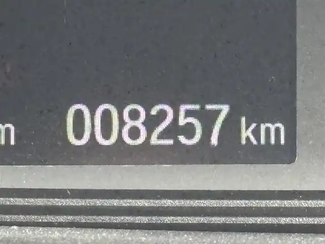ホンダ フリード G 大阪府 2022(令4)年 0.9万km プラチナホワイトパール ホンダセンシング 社外ナビTV Bカメラ ETC ハーフレザー シートヒーター 両側パワースライドドア 衝突軽減 レーダーC レーンアシスト スマートキー Pスタート 前後ドラレコ ワンオーナー