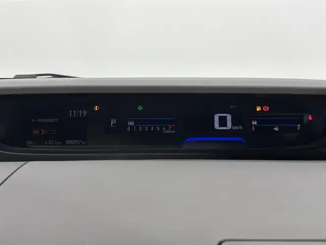 ホンダ フリード G 大阪府 2022(令4)年 0.9万km プラチナホワイトパール ホンダセンシング 社外ナビTV Bカメラ ETC ハーフレザー シートヒーター 両側パワースライドドア 衝突軽減 レーダーC レーンアシスト スマートキー Pスタート 前後ドラレコ ワンオーナー