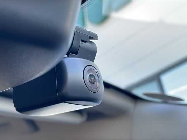 日産 ノート X 山口県 2021(令3)年 4.1万km ガーネットレッド 純正9インチメモリナビ【259156XJ0A】/・フルセグテレビ/・Bluetooth/・Android　Auto/・USB/・HDMI/・AM/FM/ETC2.0/前方ドライブレコーダー/プッシュスタート/スマートキー/アラウンドビューモニター/電動パーキングブレーキ/プロパイロット/スマートルームミラー/LEDヘッドライト/おくだけ充電/タイプC入力端子/シガーソケット/安全装備/・ヒルスタートアシスト/・インテリジェント エマージェンシーブレーキ/・踏み間違い衝突防止アシスト/・標識検知機能/・インテリジェント FCW（前方衝突予測警報）/・LDW（車線逸脱警報）/・インテリジェント DA（ふらつき警報）/・インテリジェント LI （車線逸脱防止支援システム）/・エマージェンシーストップシグナル/・インテリジェント BSI（後側方衝突防止支援システム）/・BSW（後側方車両検知警報）/・RCTA（後退時車両検知警報）/・車両接近通報装置/・イモビライザー